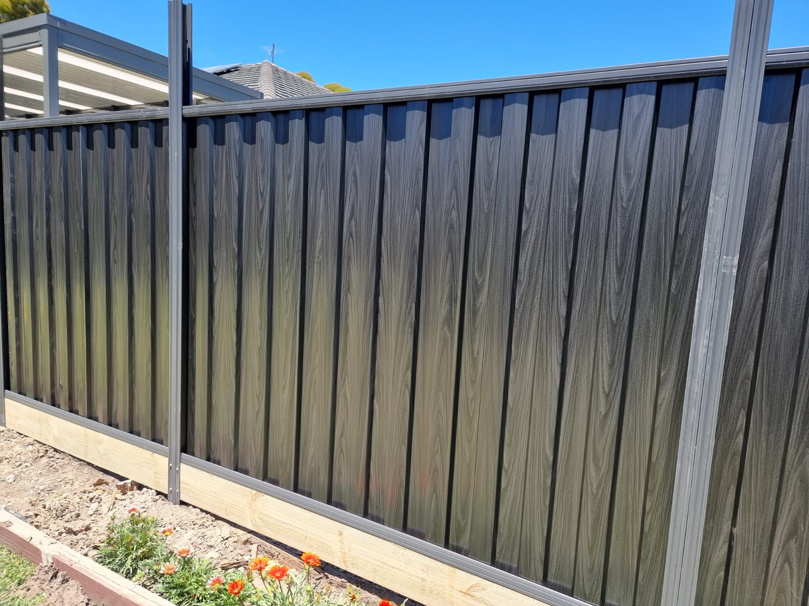 Prepainted Woodgrain Colour Sheets AR Suburban Fencing Supplies